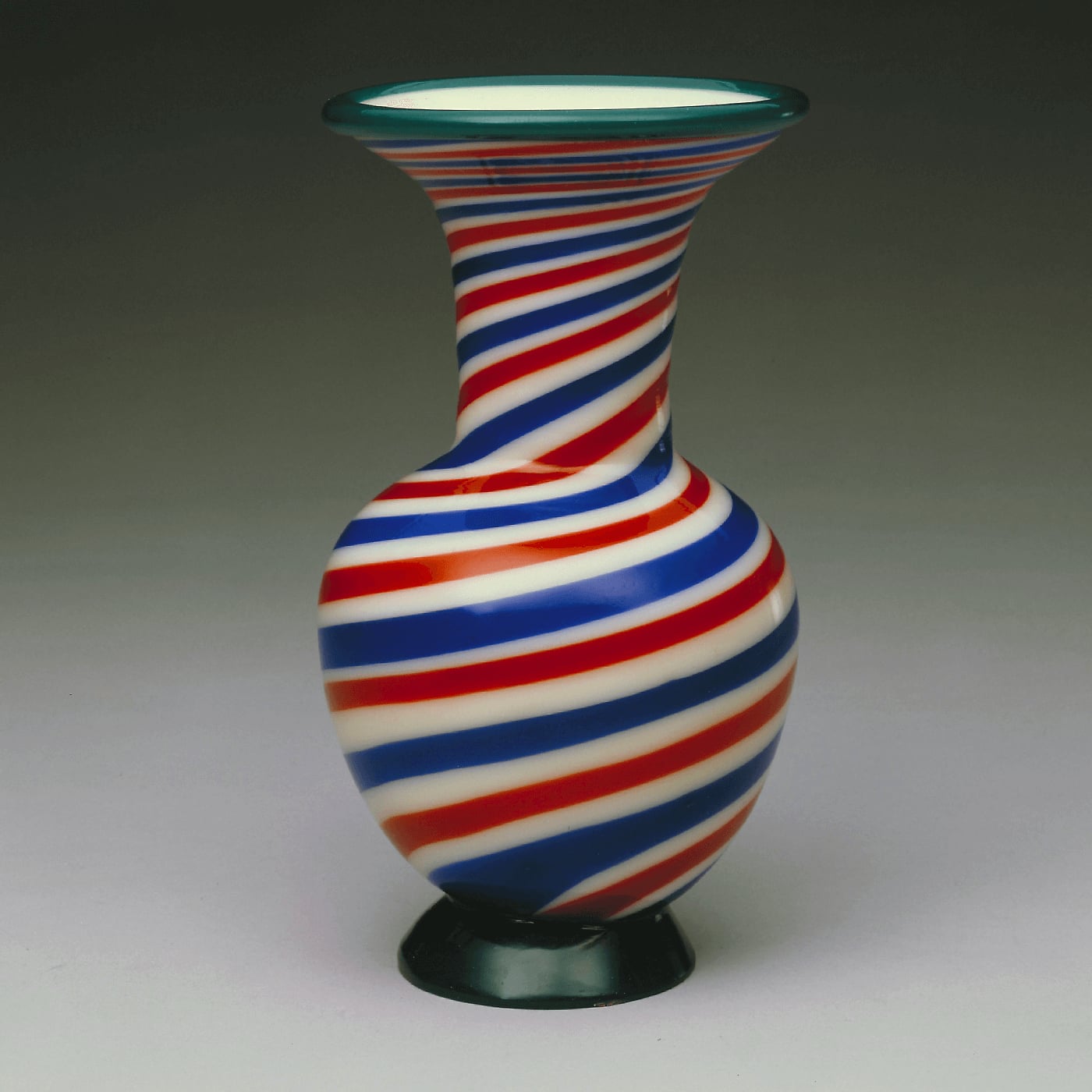 The Quest for Originality: Contemporary Design and Traditional Craft in Dialogue