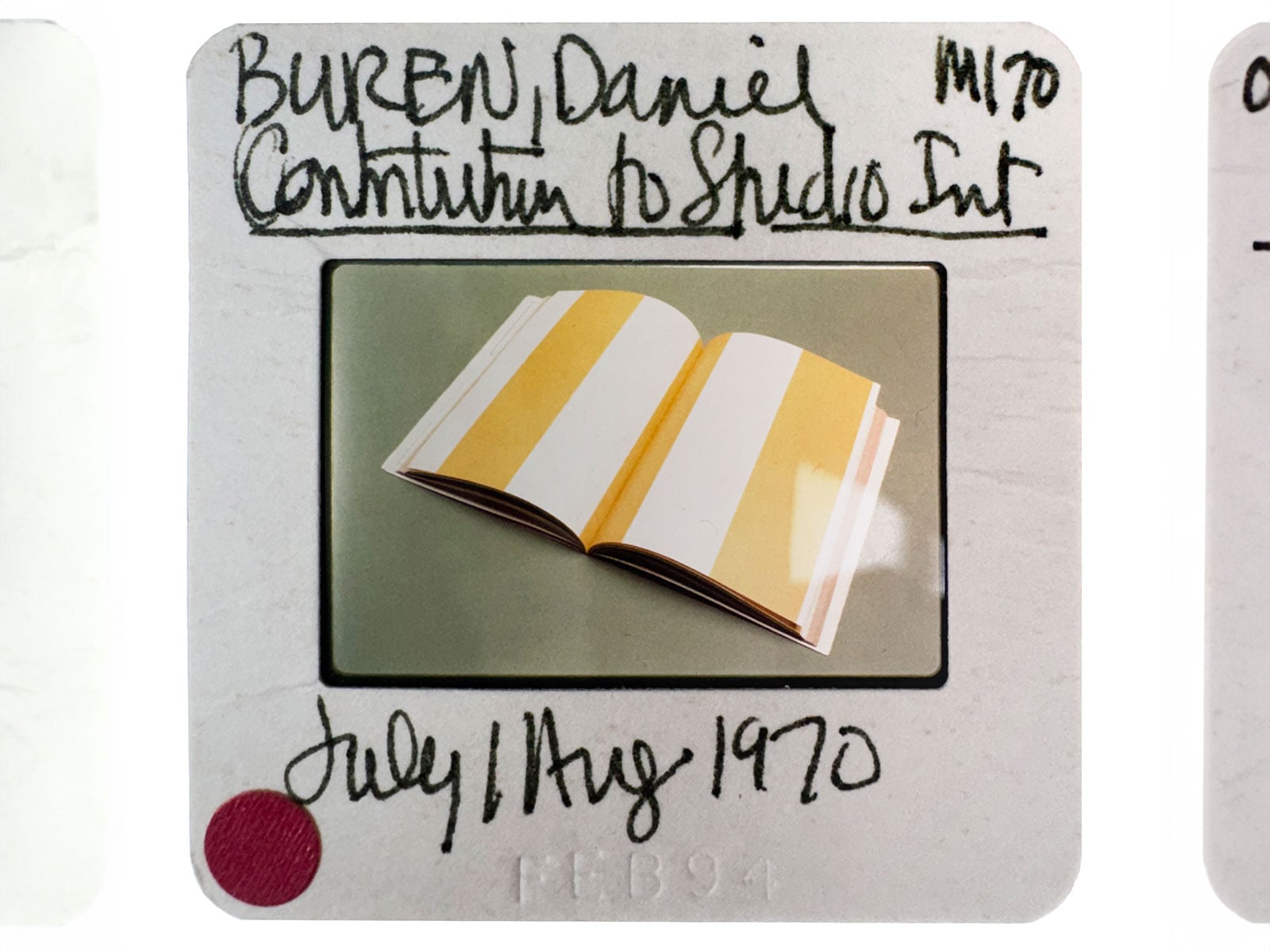 Lisson Street: Daniel Buren – Pages in situ