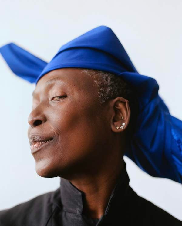 nora chipaumire: Gadzi
