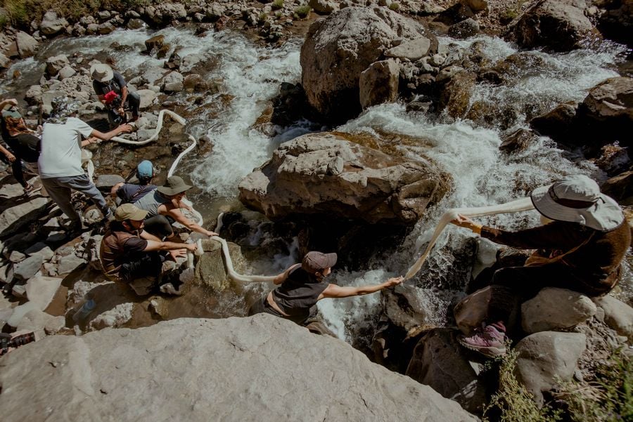 Cecilia Vicuña The Dream of Water: Quipu of Encounters Maricunga