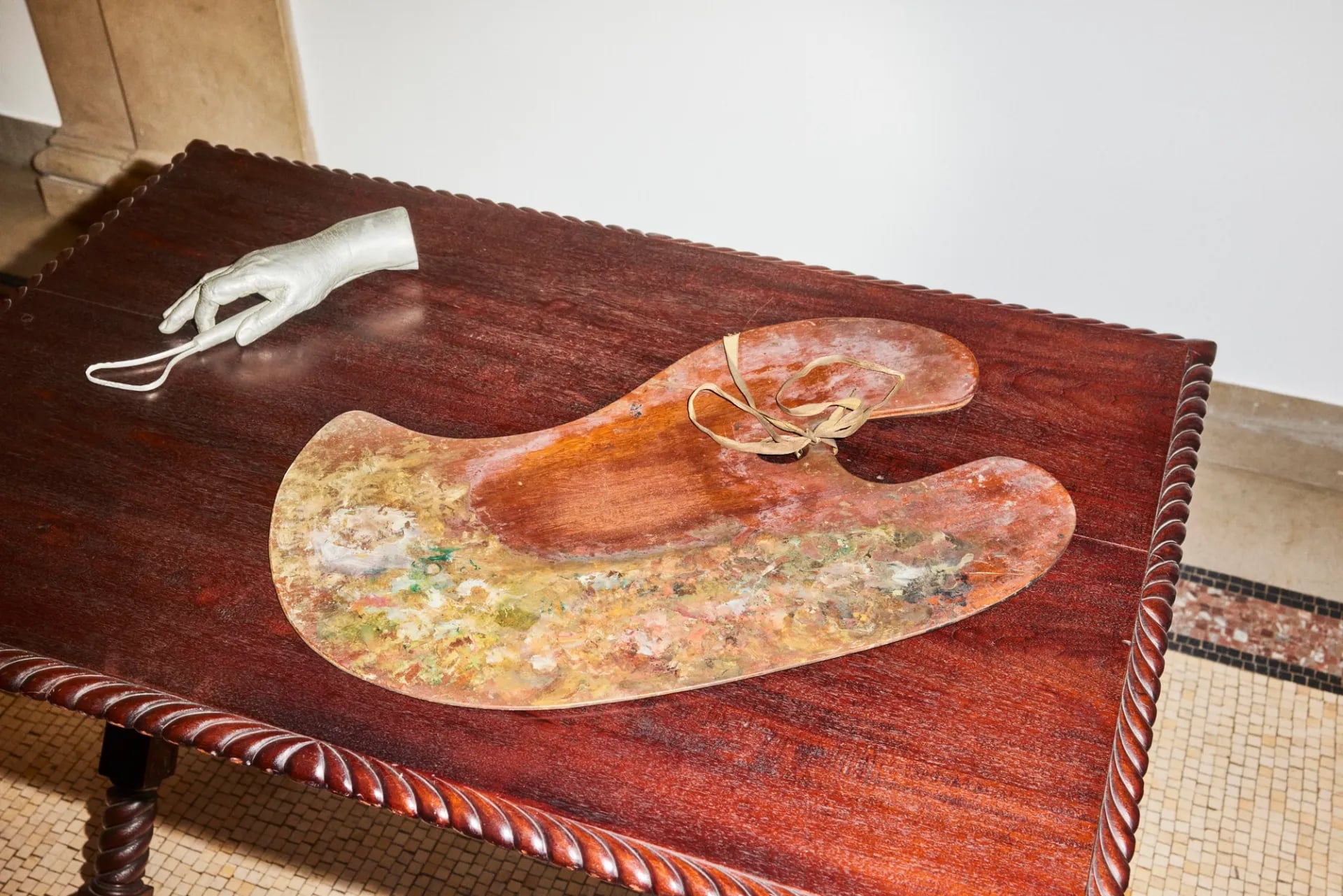 Articles of Distinction