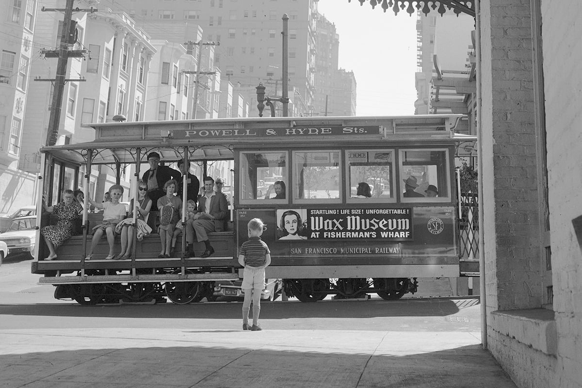 Moving San Francisco: Views from the SFMTA Photo Archive 1903 - Now