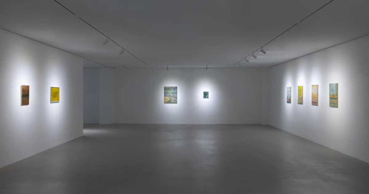 Bright Moon: Sebastián Espejo